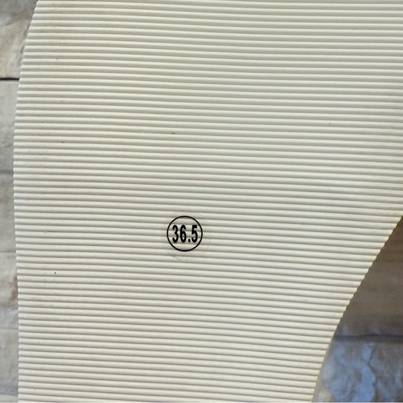 Kurt Geiger Laney Gold Octavia Jewel Studded Embellished Platform Sneakers 36.5 - Picture 11 of 13